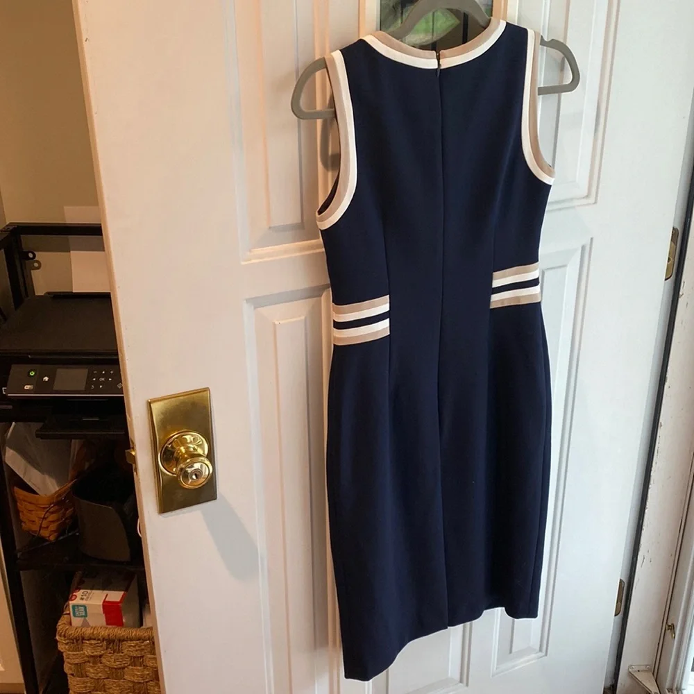 Cocktail dress - Picture 4 of 7